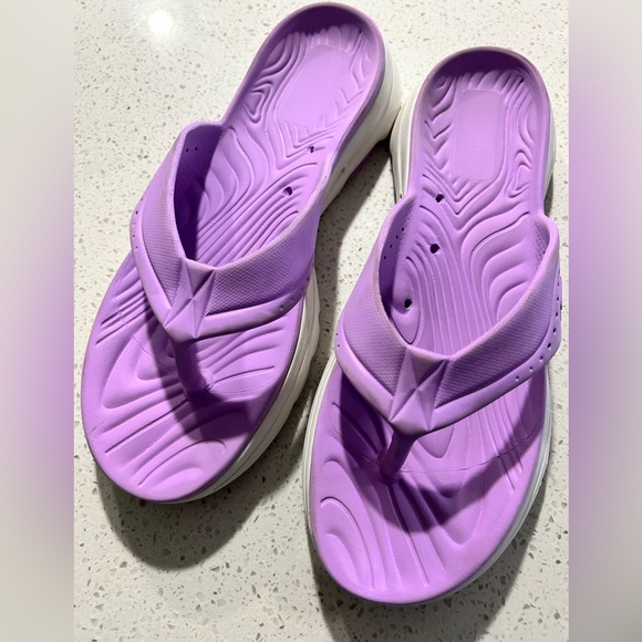 Skechers, foams, Purple Slide Sandals, size 10 - Picture 2 of 4